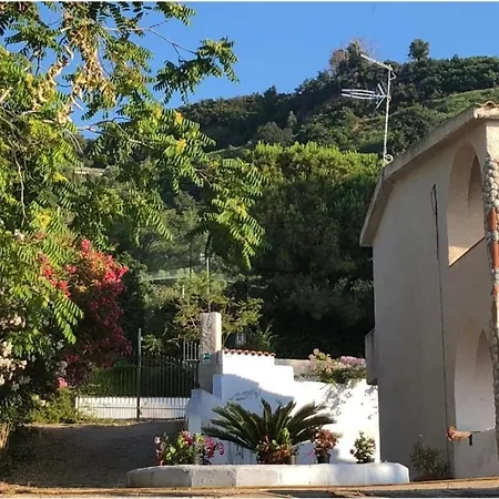 Apartment Residence I Giardini Di Aura Parghelia