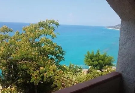 Residence I Giardini Di Aura Parghelia